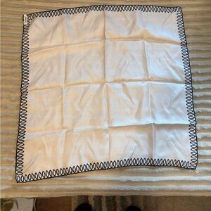 Fhirkell White Scarf with Black Trim - Made in Italy